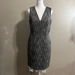 White House Black Market SZ 6 Dress